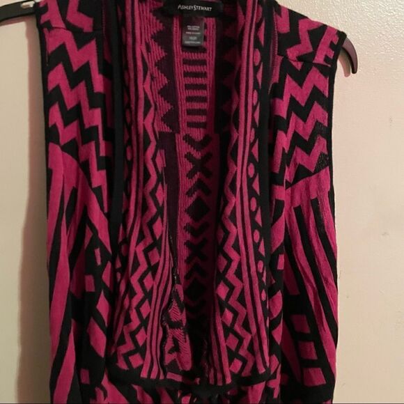 Ashley Stewart Black Pink Aztec Print Cardigan Sweater Vest - Picture 3 of 8